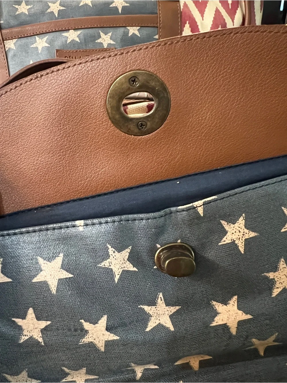 Bella Taylor Star & Chevron Tote Set in Blue, Red, White 3pc. Set NEW - Picture 3 of 12